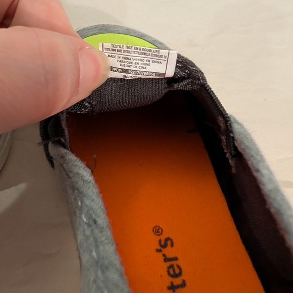 Carter's Toddler Boy Monster Design Damon Lightweight Slip-On Shoes in Size 7 - Picture 11 of 11